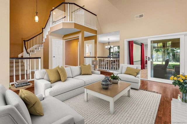 1924 Sagewood, Oceanside, CA 92056