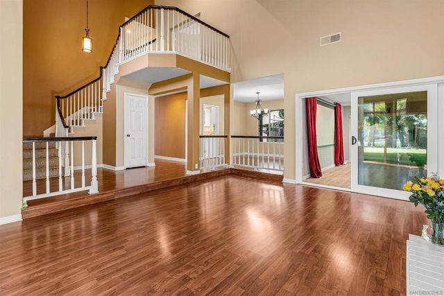 1924 Sagewood, Oceanside, CA 92056