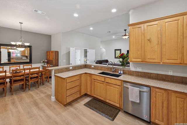 659 WINDING VW, New Braunfels, TX 78132
