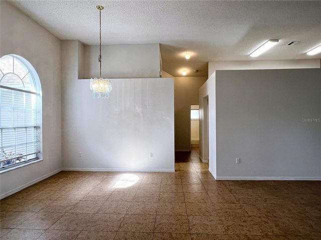 9007 WESTBAY BOULEVARD, Tampa, FL 33615