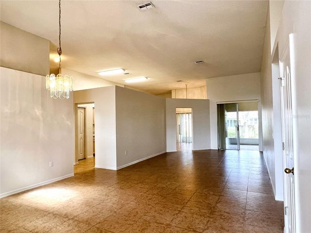 9007 WESTBAY BOULEVARD, Tampa, FL 33615