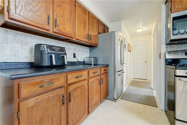 1754 Apple Hollow Lane, Hamlin, NY 14464