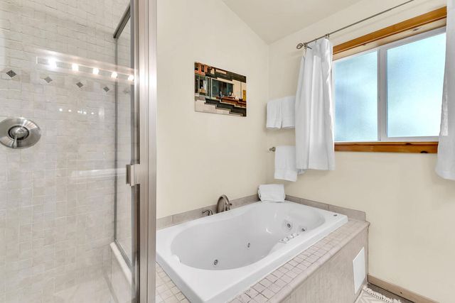 53560 Country Club Drive, Idyllwild, CA 92549