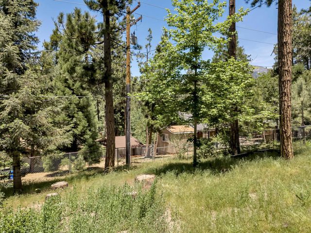 53560 Country Club Drive, Idyllwild, CA 92549