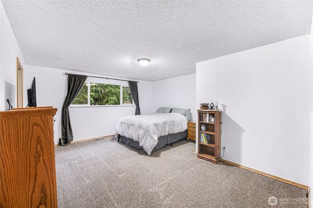 1684 Brookwood Drive, Ferndale, WA 98248