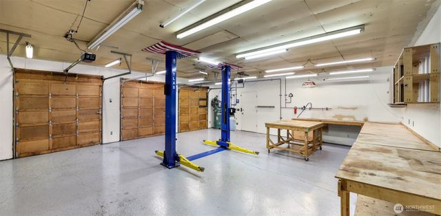 1684 Brookwood Drive, Ferndale, WA 98248