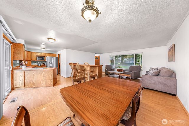 1684 Brookwood Drive, Ferndale, WA 98248