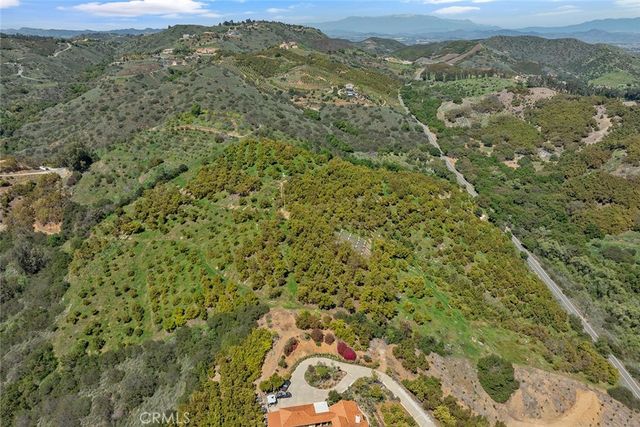 48825 Via Vaquero, Temecula, CA 92590