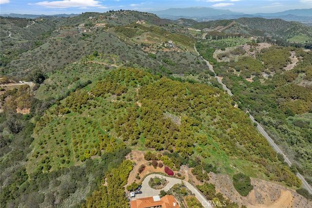 48825 Via Vaquero, Temecula, CA 92590