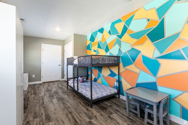 2324 W CHATEAU DR, Roy, UT 84067