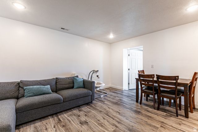 2324 W CHATEAU DR, Roy, UT 84067