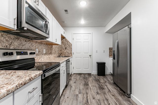 2324 W CHATEAU DR, Roy, UT 84067