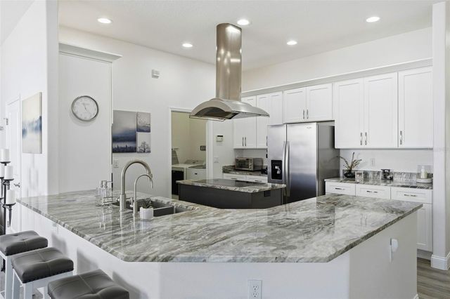 5412 PARKWAY DRIVE, Belle Isle, FL 32809