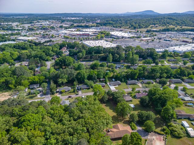 1237 Gadd Road, Hixson, TN 37343