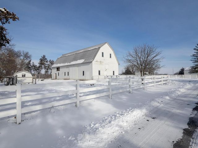 23086 County Road 44, Saint Augusta, MN 55320