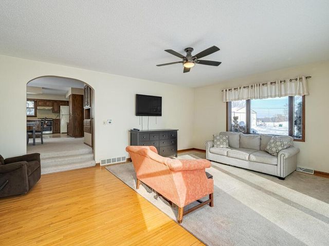 23086 County Road 44, Saint Augusta, MN 55320