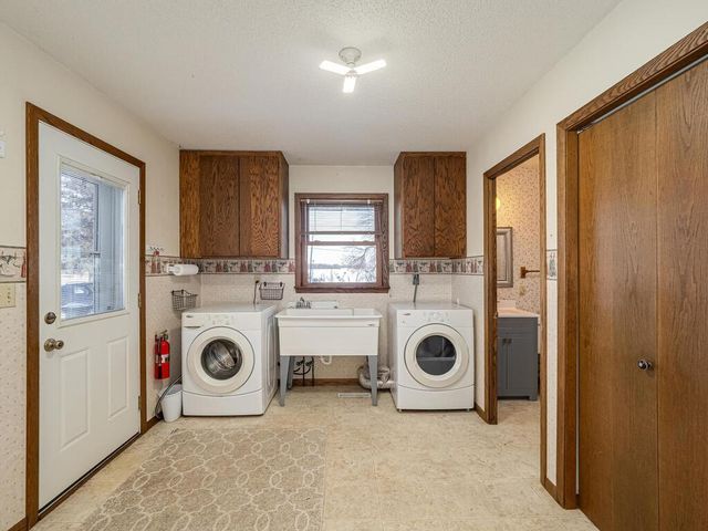 23086 County Road 44, Saint Augusta, MN 55320