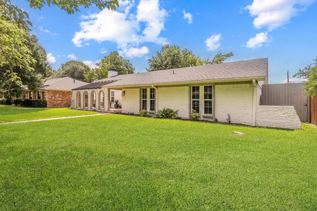 7636 La Risa Drive, Dallas, TX 75248
