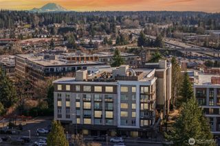 11903 NE 128th Street #320, Kirkland, WA 98034