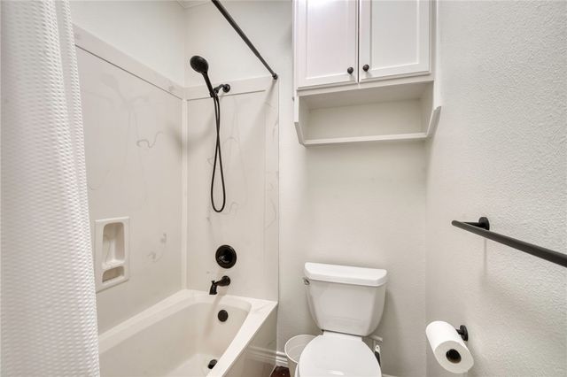 9652 Locke Road, Bryan, TX 77808