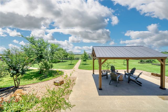 9652 Locke Road, Bryan, TX 77808