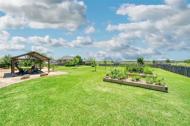 9652 Locke Road, Bryan, TX 77808