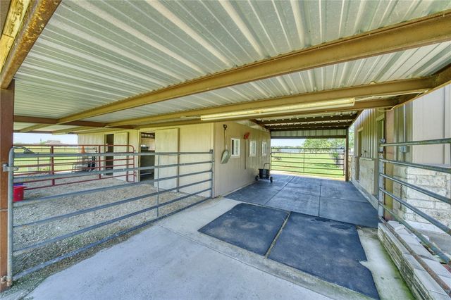 9652 Locke Road, Bryan, TX 77808