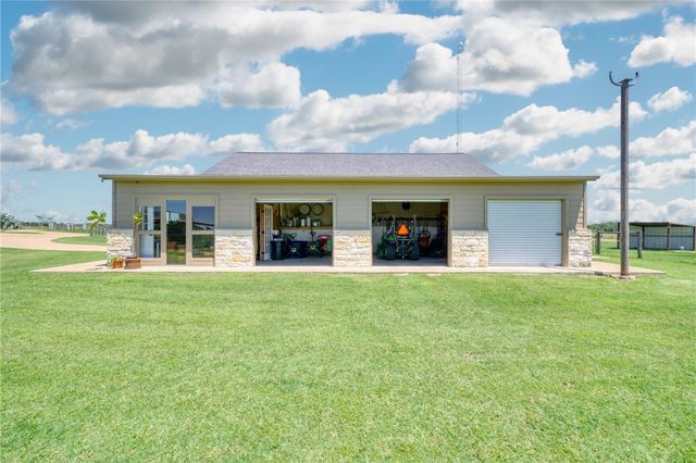 9652 Locke Road, Bryan, TX 77808