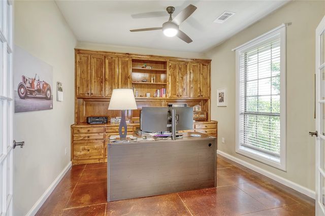 9652 Locke Road, Bryan, TX 77808