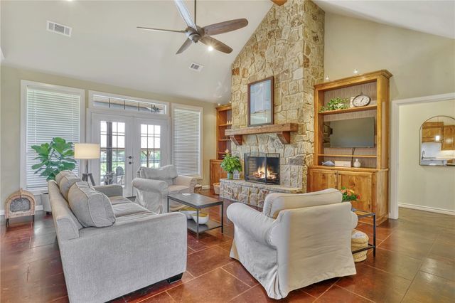 9652 Locke Road, Bryan, TX 77808