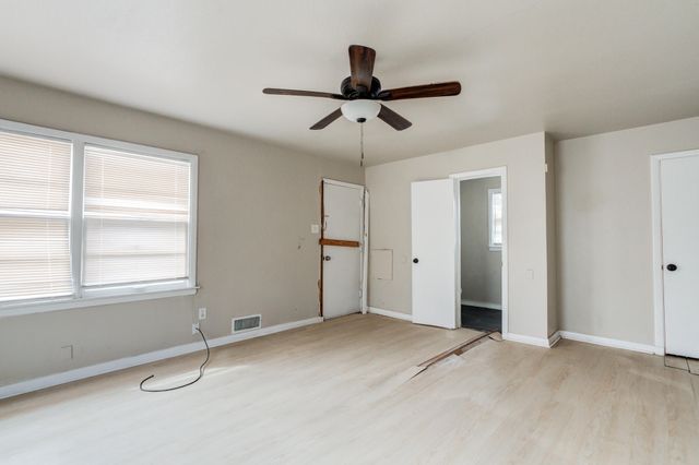 2213 33rd Street, Lubbock, TX 79411