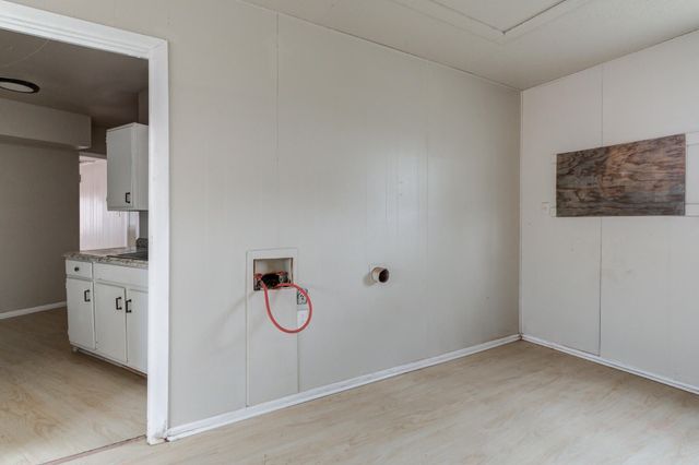 2213 33rd Street, Lubbock, TX 79411