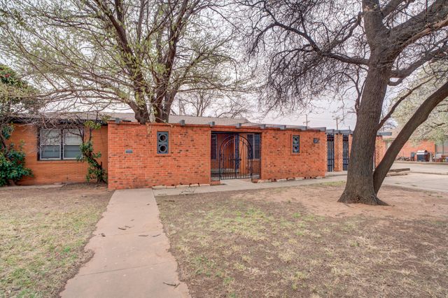 2213 33rd Street, Lubbock, TX 79411