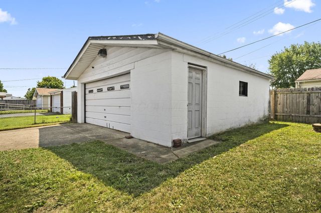 751 Harwood Drive, Columbus, OH 43228