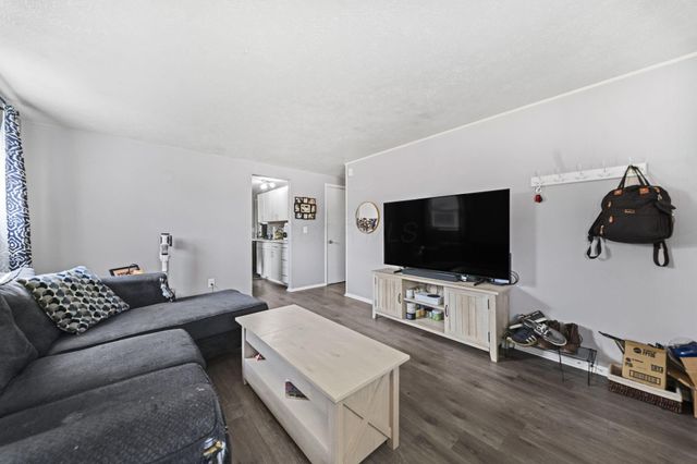 751 Harwood Drive, Columbus, OH 43228