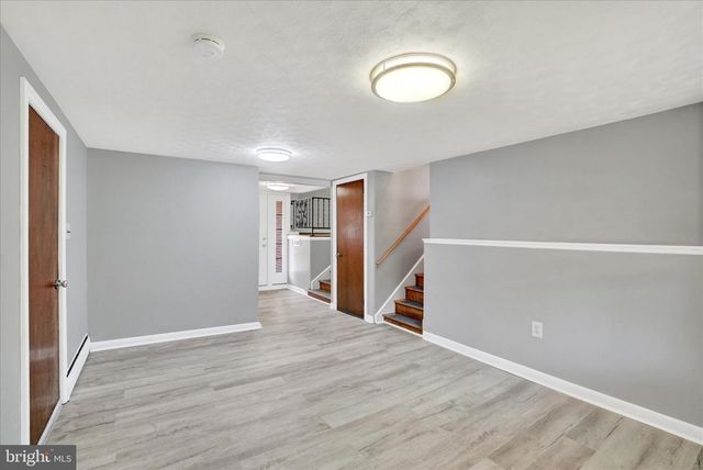 4158 TROWBRIDGE RD, York, PA 17402