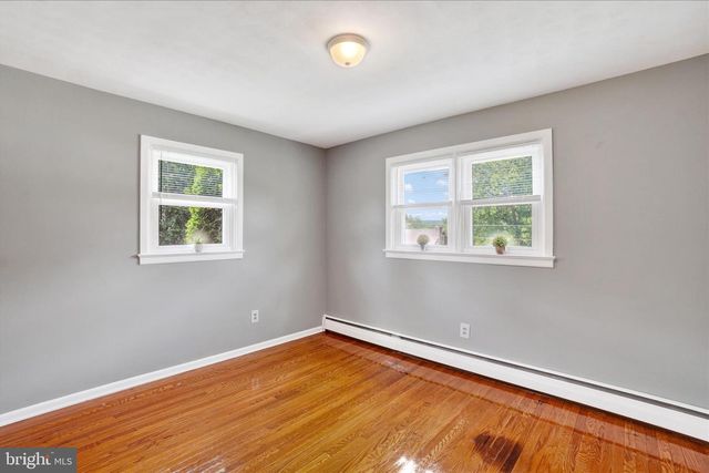4158 TROWBRIDGE RD, York, PA 17402