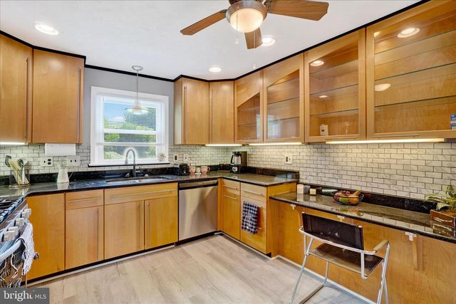 4158 TROWBRIDGE RD, York, PA 17402