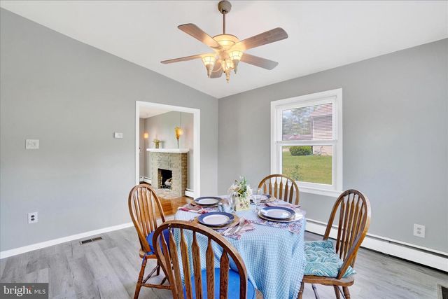 4158 TROWBRIDGE RD, York, PA 17402