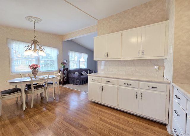 32 Dennis Drive, Lake Ronkonkoma, NY 11779