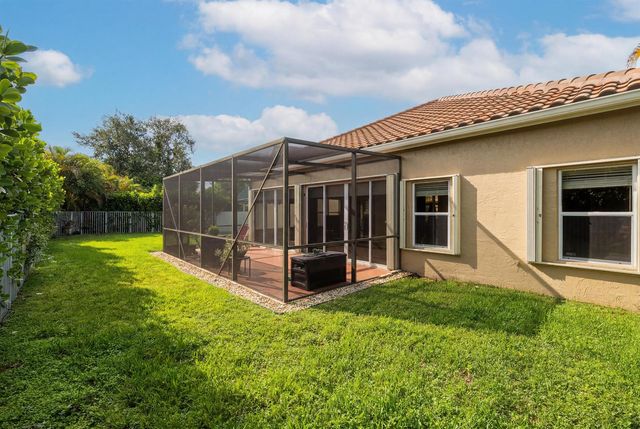 10827 La Salinas Circle, Boca Raton, FL 33428
