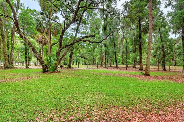 14271 NE 47TH AVENUE, Anthony, FL 32617