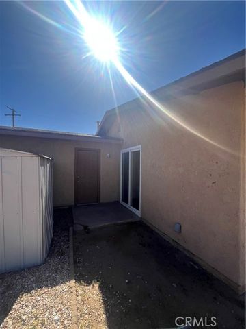 10278 Balsam Avenue, Hesperia, CA 92345