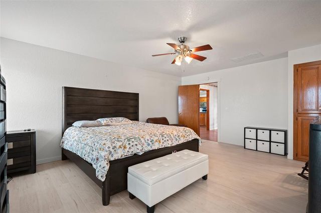 11500 SW 29th Street, Yukon, OK 73099