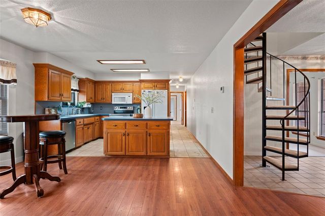 11500 SW 29th Street, Yukon, OK 73099