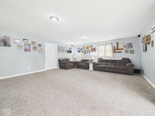 503 N 10th Street, Middletown, IN 47356