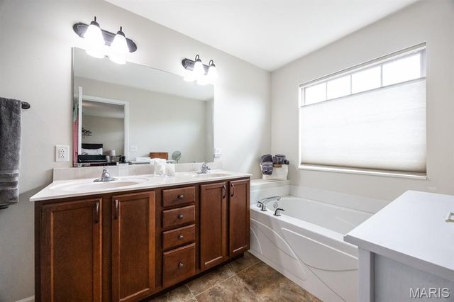 5108 Cheltenham Court, O'fallon, IL 62269