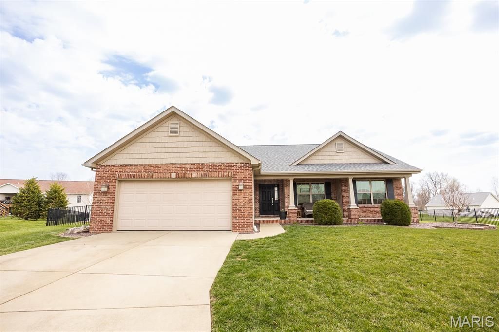 5108 Cheltenham Court, O'fallon, IL 62269