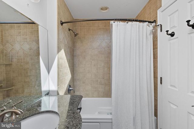11120 RUTLEDGE DR, Gaithersburg, MD 20878