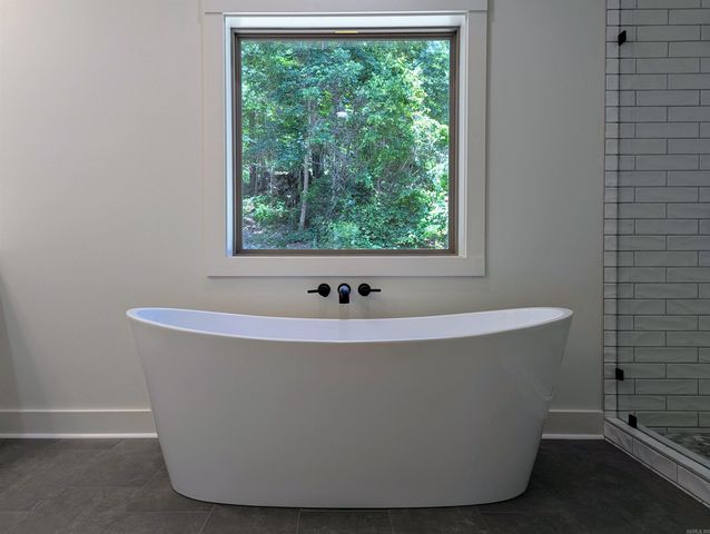 80 Stone Circle, Greers Ferry, AR 72067